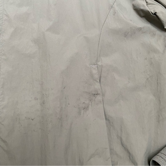 MNG Performance Lightweight Jacket - Picture 12 of 14